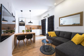APARTMENT CENTRAL 1